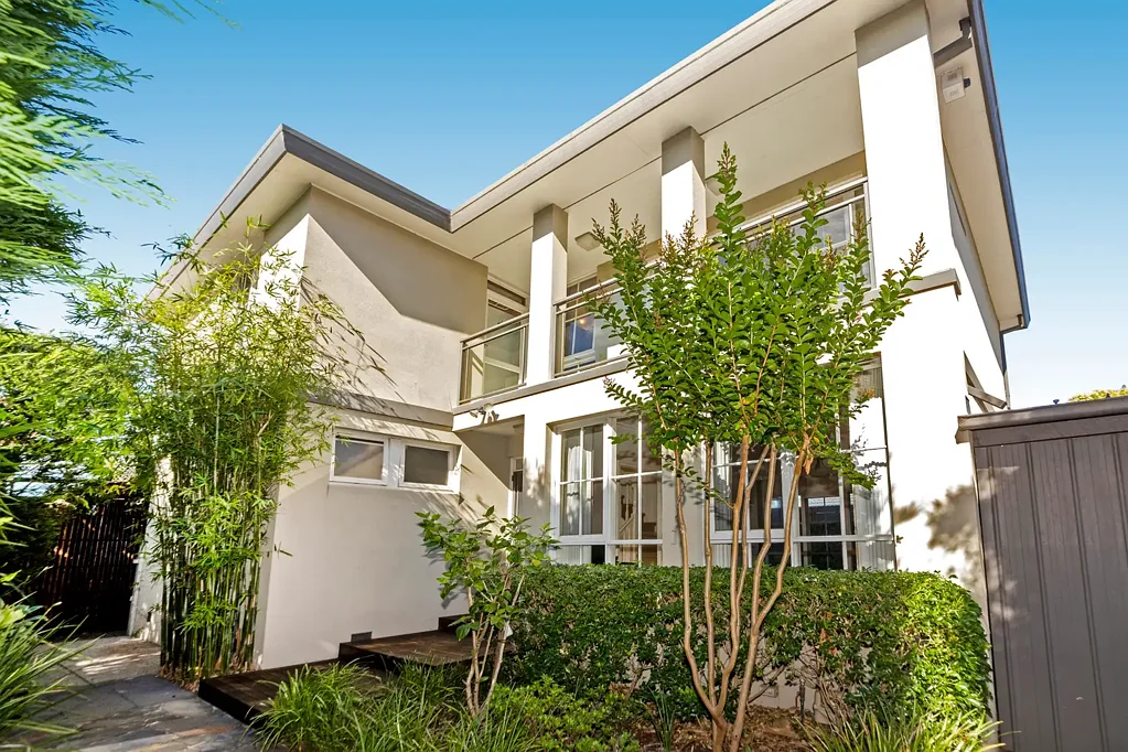 4 Bedroom House, Tranquil, Private and in a Great Location!