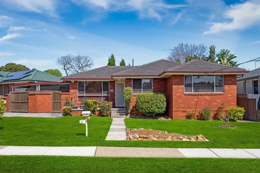29 Elfrieda Street, Old Toongabbie, NSW 2146