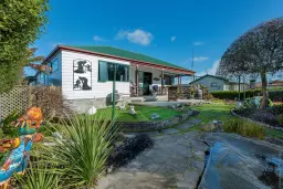 6 Geisha Road, Waikuku