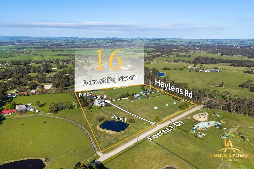 Nyora Equestrian Lifestyle, Water Views & Exceptional Dual-Living Potential!