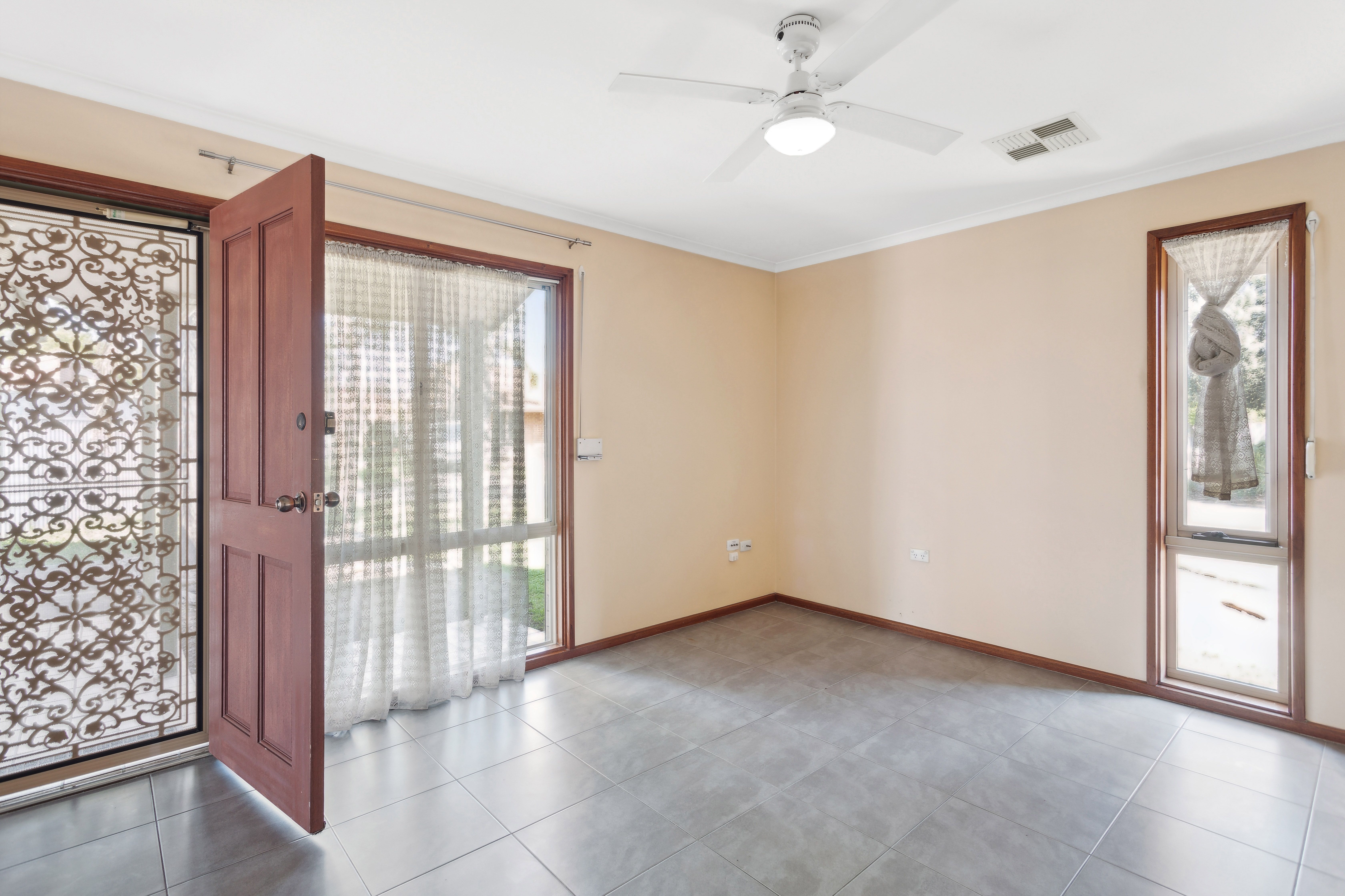 2 MIMOSA CT, LARGS NORTH SA 5016, 0 غرف, 0 حمامات, House