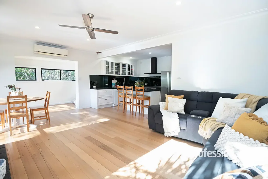 5 Riverview Parade, Launching Place, VIC 3139