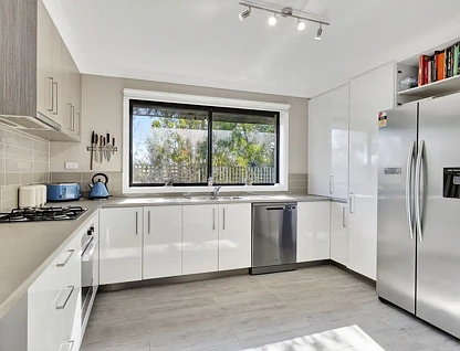 4/75 Hamilton Street, Gisborne, VIC 3437, 2 ਕਮਰੇ, 2 ਬਾਥਰੂਮ, Unit