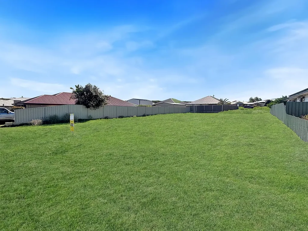 Dongara Prime 805m2 Block in the Heart of Family-Friendly Dongara