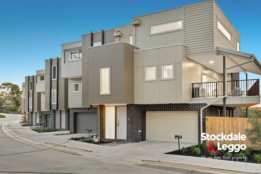 10/111-115 Augustine Terrace, Glenroy, VIC 3046