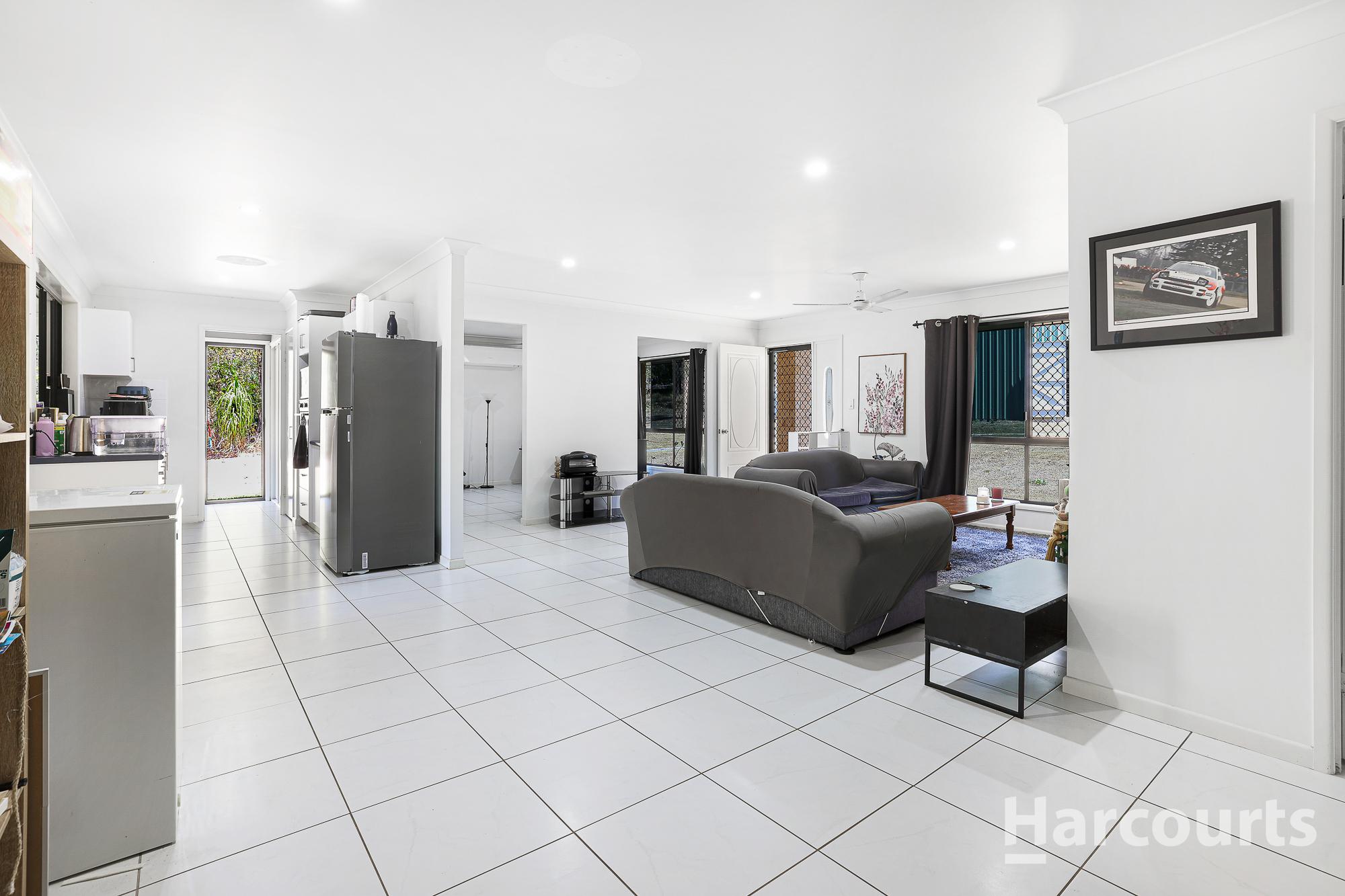 80 AVONDALE RD, AVONDALE QLD 4670, 0房, 0浴, House