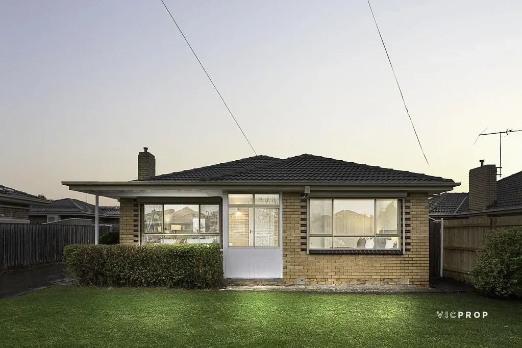 Lalor 3 Slaapkamer Contemporary Comfort In A Prime Lalor Location