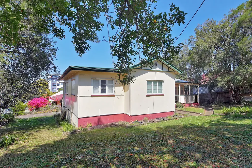 Charming 3-Bedroom Cottage in Upper Mount Gravatt!