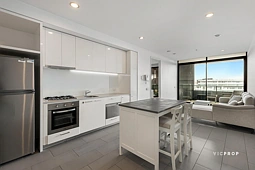 603/632 Doncaster Road, Doncaster
