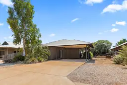 18 Songlark Loop, Djugun