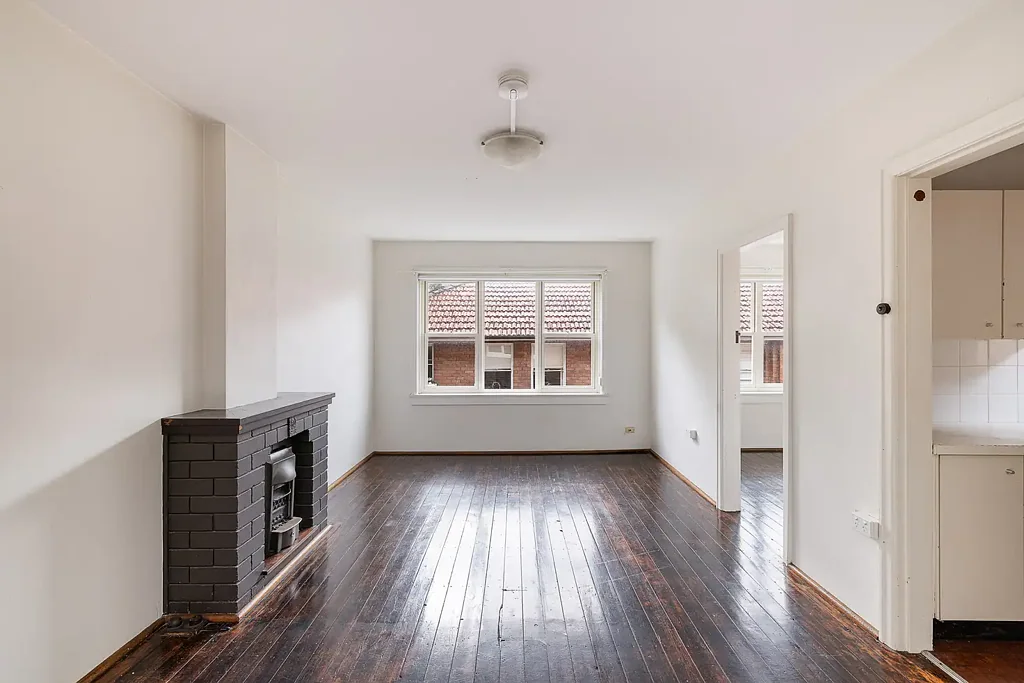 One-bedroom apartment close to the harbour