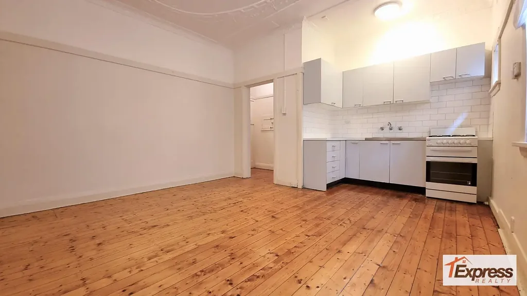 SPACIOUS ONE BEDROOM GROUND FLOOR APARTMENT - IN THE HEART OF ROSE BAY