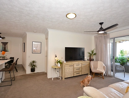 25/52 Queen Street, Southport, Gold Coast, 2 rūma, 2 rūma horoi, Apartment