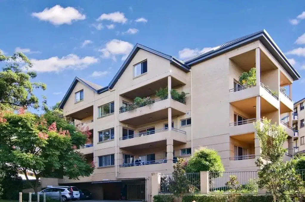 Spacious Two Bedroom Apartment in Artarmon