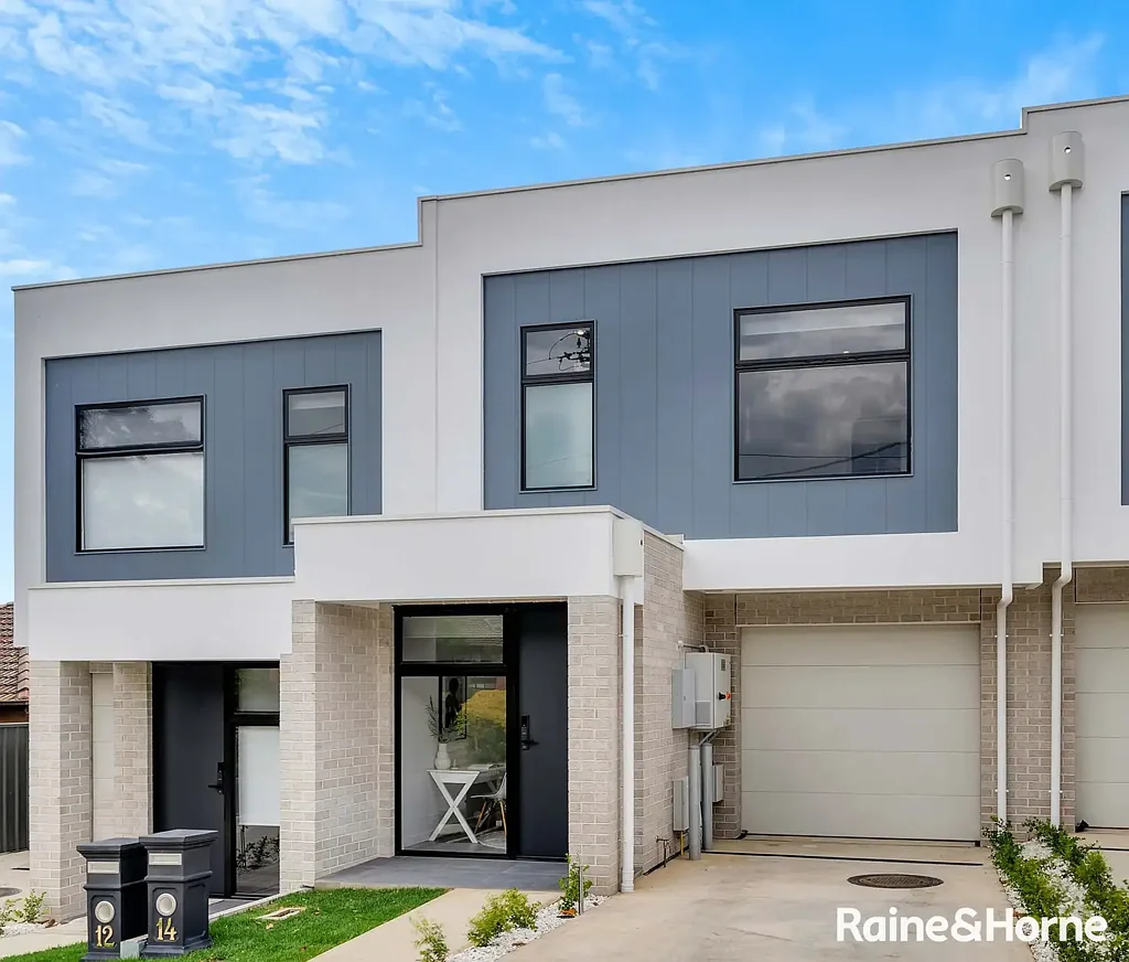 Stunning 3 Bedroom Family Home !