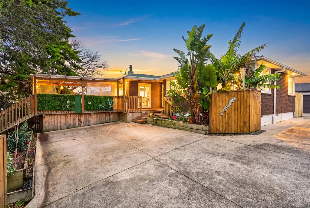 Te Atatu South 3ห้องนอน The Golden Circle Location & Schooling