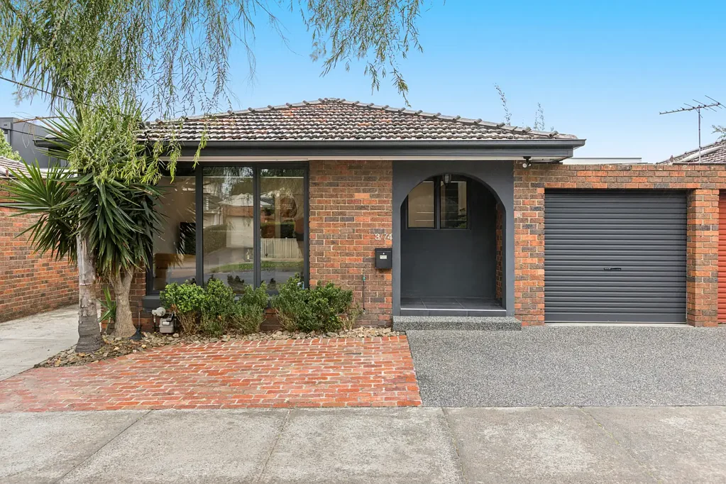 Mentone 2Kwarto Love the Location, Lap Up the Lifestyle