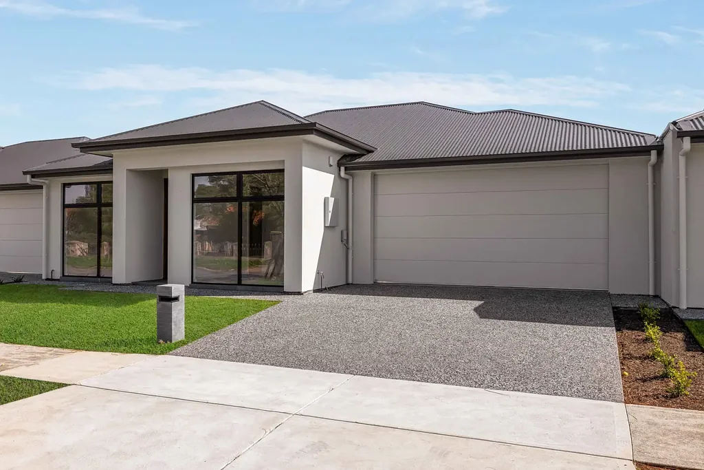 Seaton 3房  Brand New, Move-In Ready - Modern Living