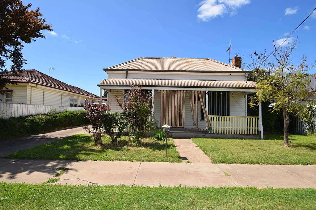 4 Victoria St, Mooroopna, VIC 3629
