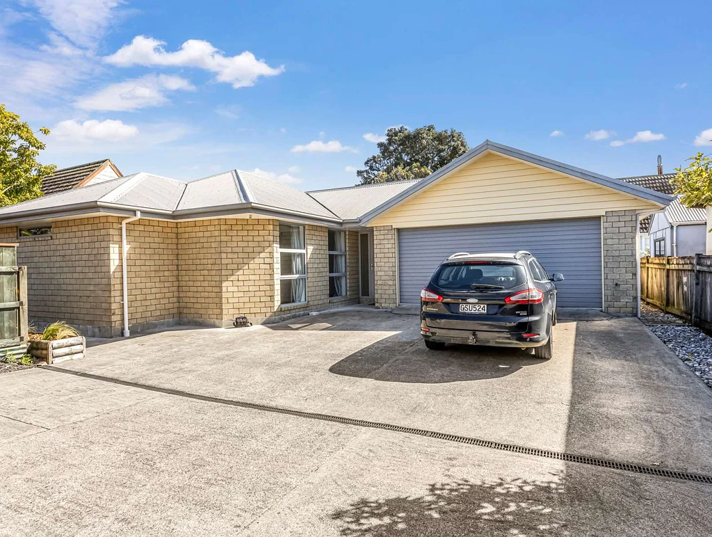 Westport 3ਬੈੱਡਰੂਮ Private Three Bedroom Gem in Central Westport