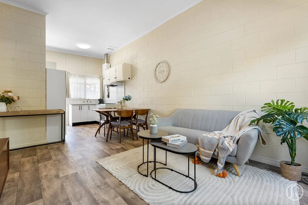 2/12 Barcoo Road, Para Hills, SA 5096