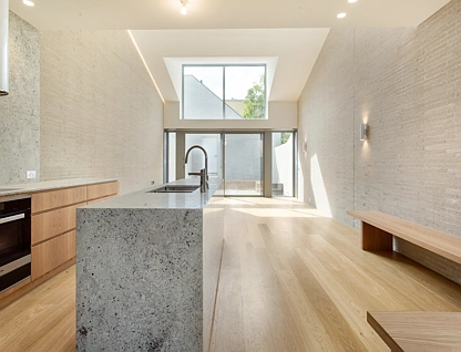 202 Drummond Street, Carlton, Melbourne CBD, 4房, 2浴, House