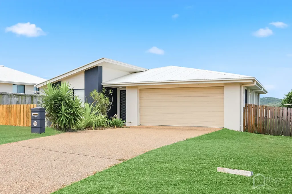 39 Falcon Crest, Zilzie, QLD 4710