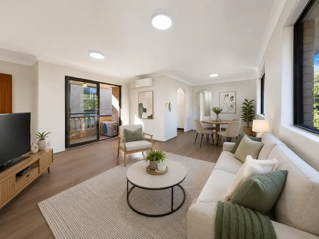 Freshly Renovated Residence!!!