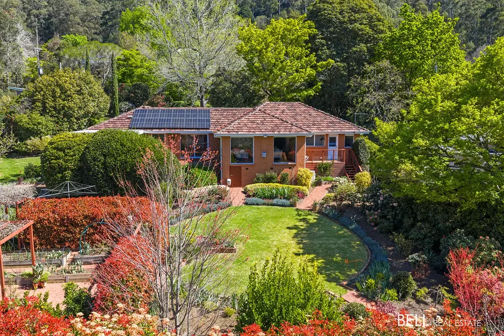 16 Leila Road, Warburton, VIC 3799