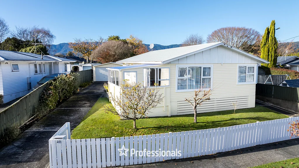 Elderslea 3ਬੈੱਡਰੂਮ Double-Glazed Delight for First Home Buyers