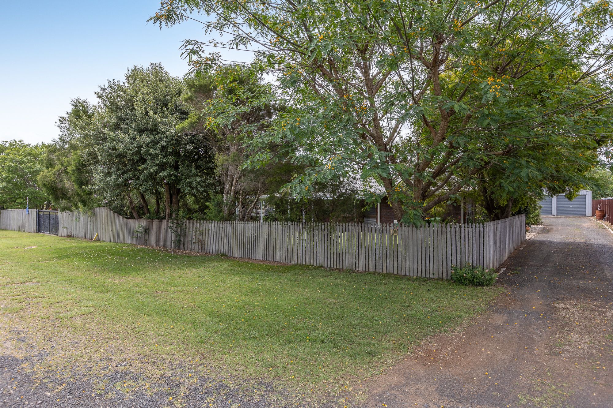 10 FAIRFAX ST, CAMBOOYA QLD 4358, 0房, 0浴, House