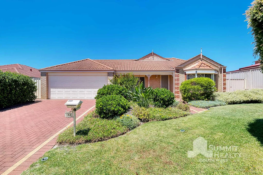 101 Leschenault Parade, Australind, WA 6233