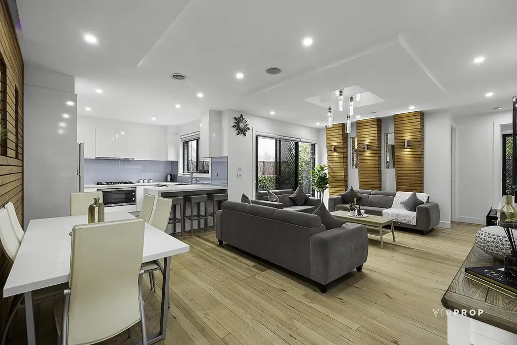 2/21 Lowson Street, Fawkner, VIC 3060