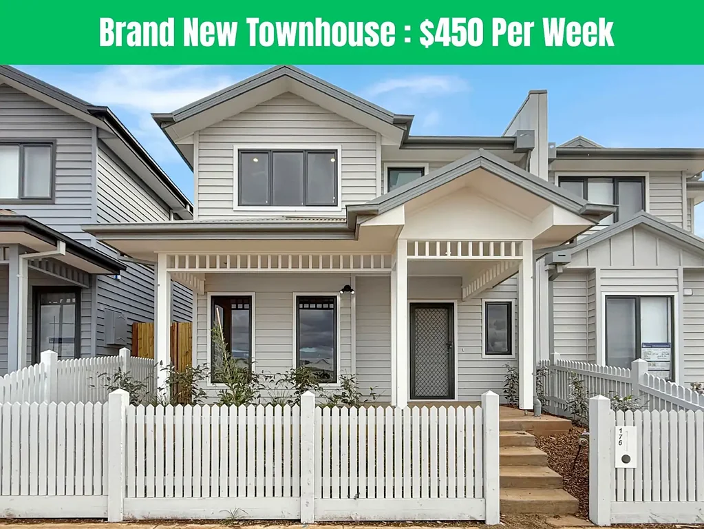 🏡 Brand New 4-Bedroom Townhouse in Eynesbury