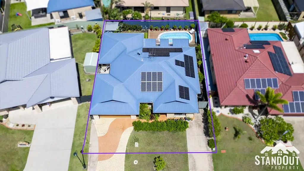 10 Clovelly Place, Sandstone Point, QLD 4511