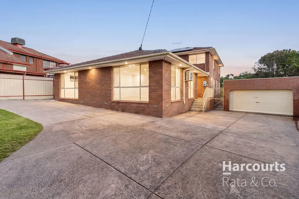 Epping 4कमरा Spacious Family Living on an Impressive 700m² in Prime Epping Location