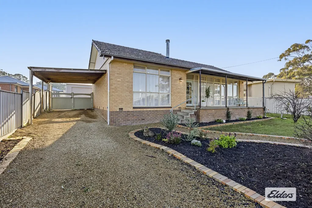 Stawell 3房  Renovated and Ready