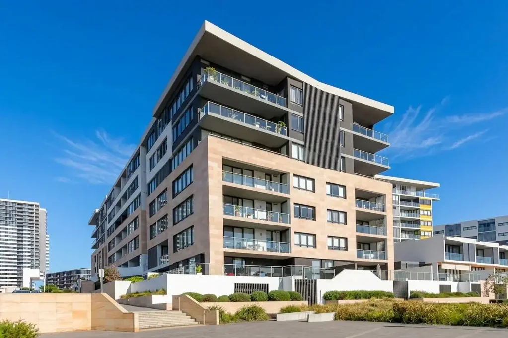 Prime Rhodes Location Only Steps From The Foreshore!!