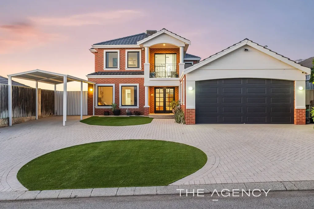 32 Bantry Bend, Mindarie, WA 6030