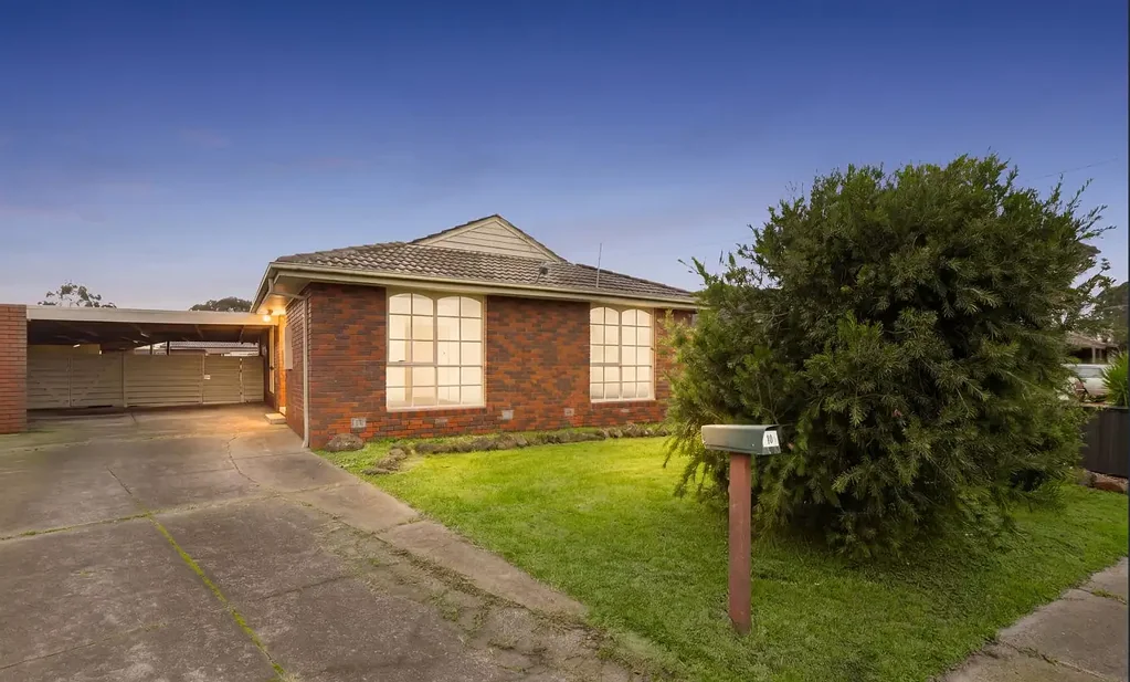 Modern Family Home in the Heart of Epping - Unbeatable Location Near Station - **APPLY FOR THIS PROPERTY NOW**