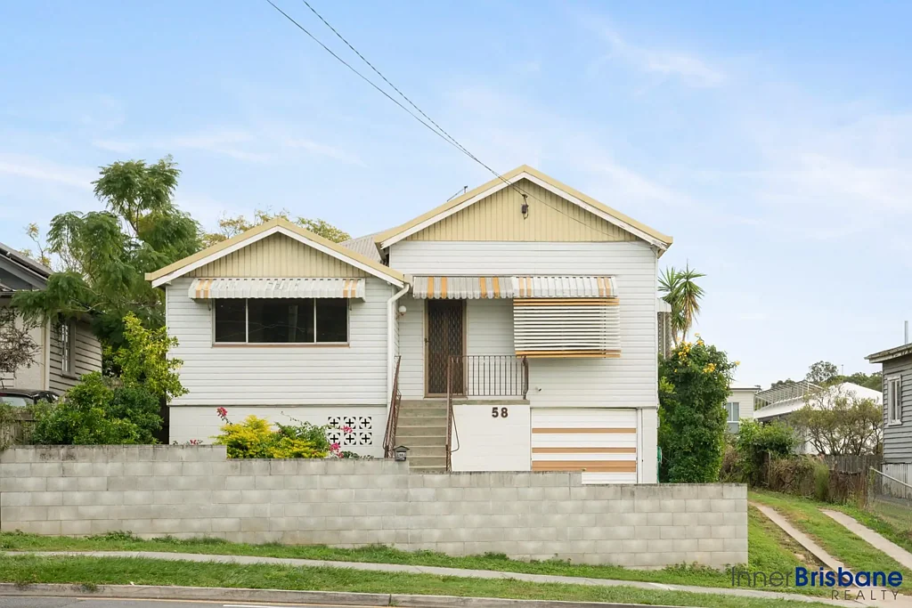 Beautiful 3 Bedroom House in the Heart of Grange, Queensland
