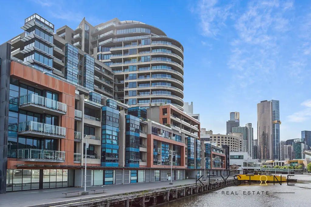 810/60 Siddeley Street, Docklands, VIC 3008