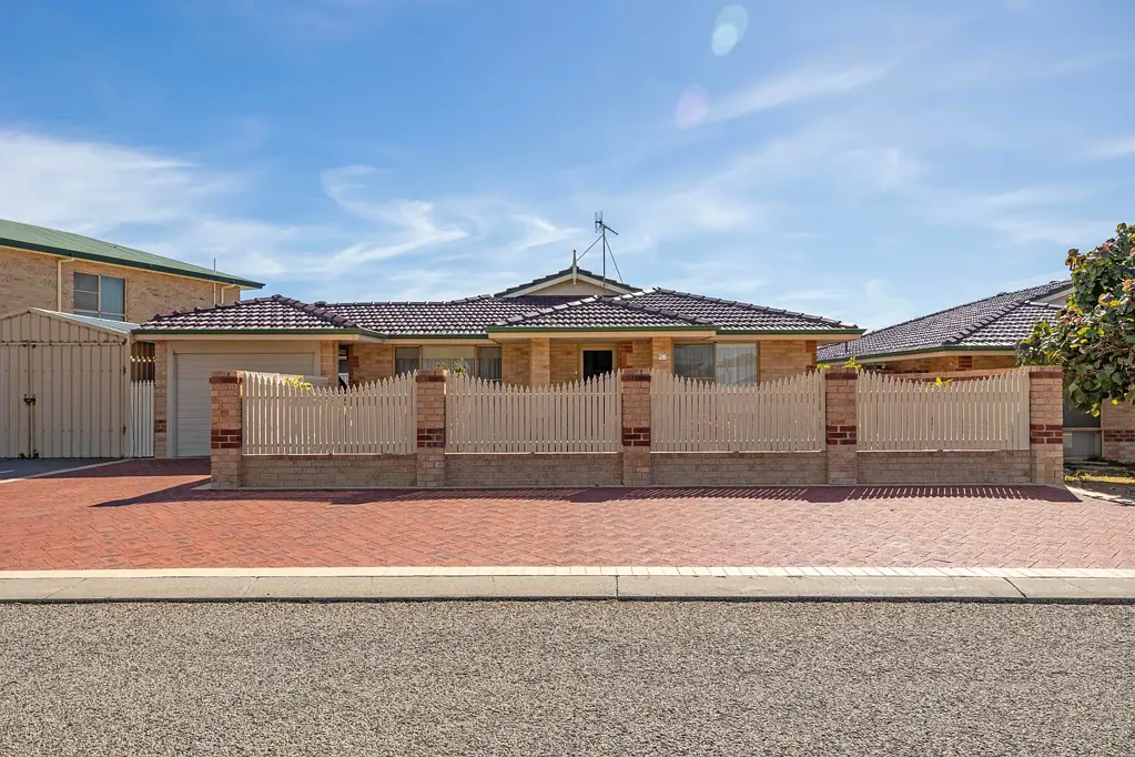 2B Sanchez Court, Cervantes, WA 6511