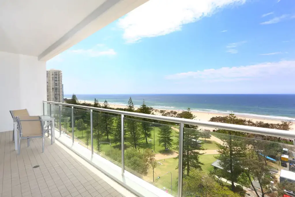 Broadbeach 1房  THE WAIT IS OVER - RARE ONE BEDROOM IN AIR ON BROADBEACH