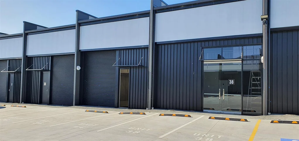 East Tamaki VENDOR WILL TRADE ON RESIDENTIAL