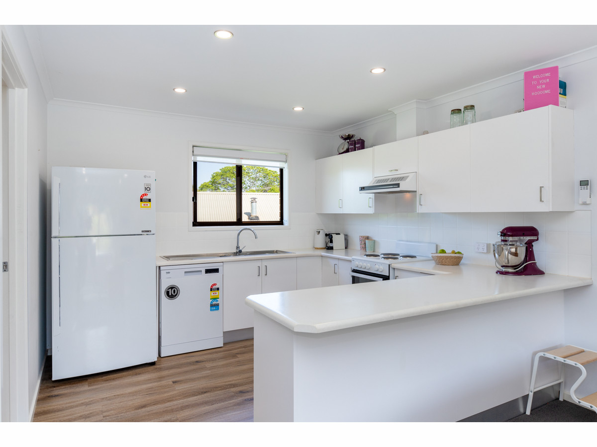 UNIT 3 585 HAGUE ST, LAVINGTON NSW 2641, 0部屋, 0バスルーム, Unit