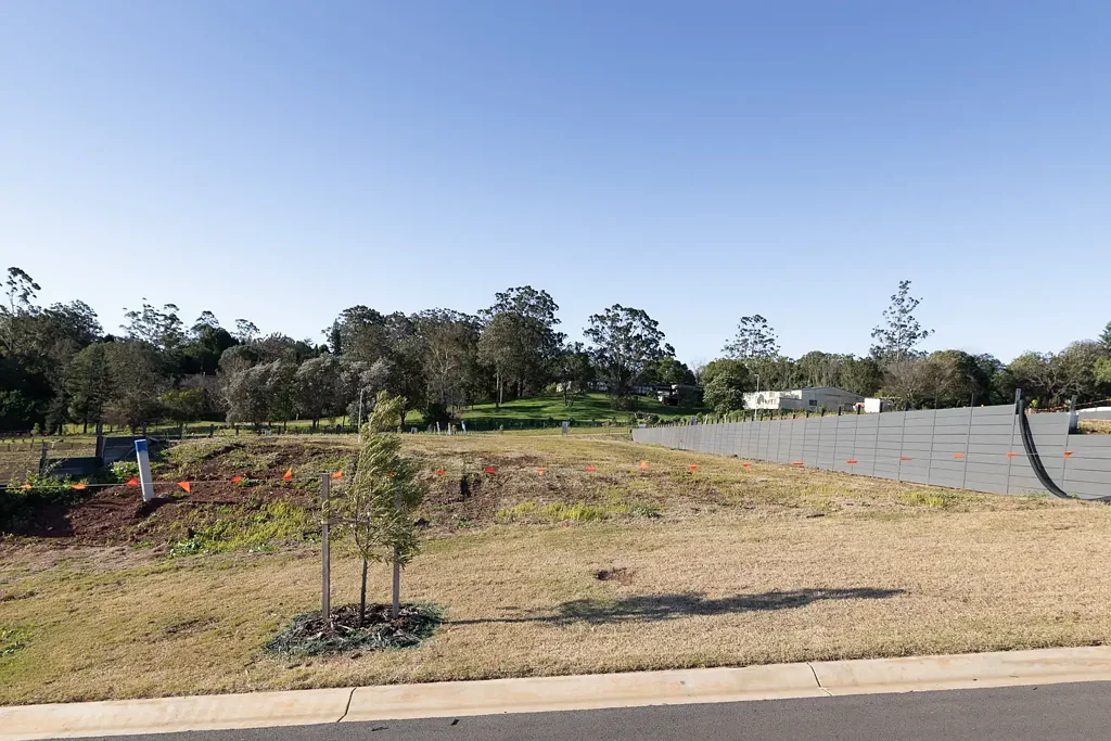 Lot 7, Halcyon  Street, Mount Kynoch, QLD 4350