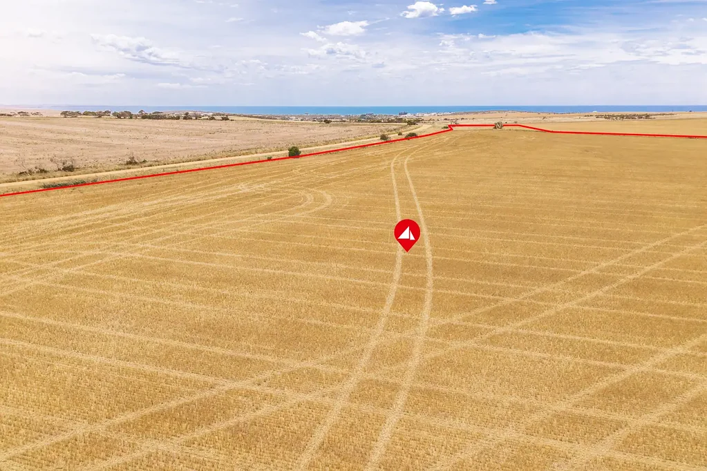 Port Neill Prime Cropping Country with Sea Views 57.64ha