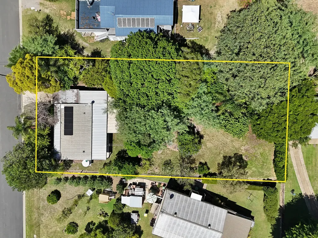 Esk 2Kwarto Mack-nificent Opportunity on Mack Street!