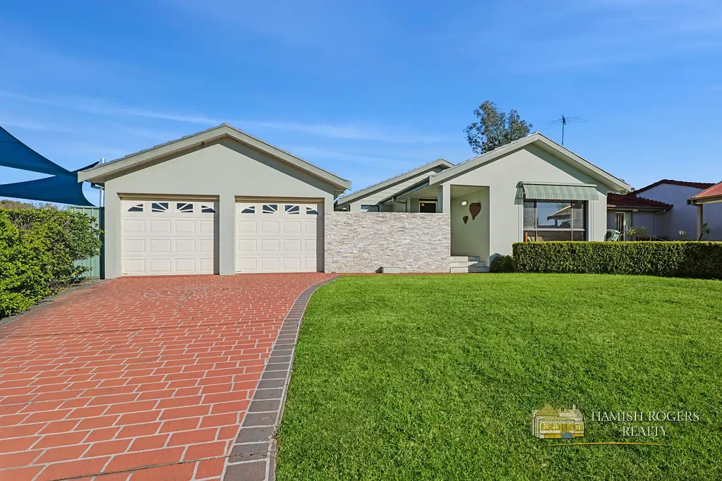 21 Andrew Thompson Drive, Mcgraths Hill, NSW 2756